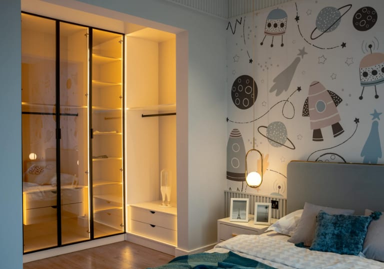 Chambre enfant sur mesure SCARS, meubles modulaires évolutifs.
